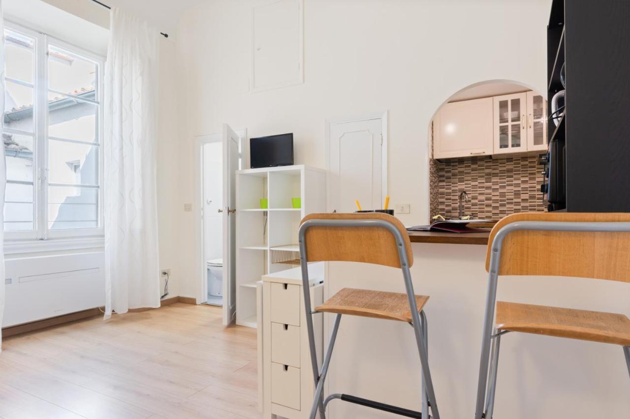 Pergola Modern And Cozy Studio Флоренция Экстерьер фото